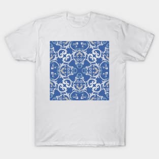 Decorative blue pattern in Baroque style. T-Shirt